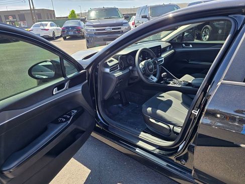 Used 2021 Kia K5 LXS FWD image 19