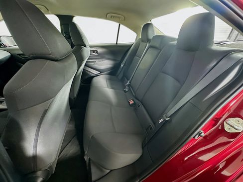 Used 2022 Toyota Corolla LE FWD image 27