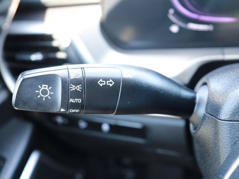 Used 2024 Kia Telluride S w/ S Sunroof Package FWD image 25
