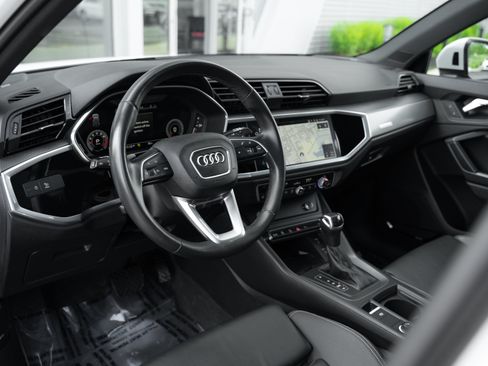 Certified 2023 Audi Q3 2.0T Premium Plus w/ Premium Plus Package AWD/4WD image 9
