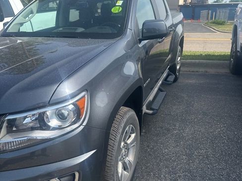 Used 2015 Chevrolet Colorado Z71 AWD/4WD image 5