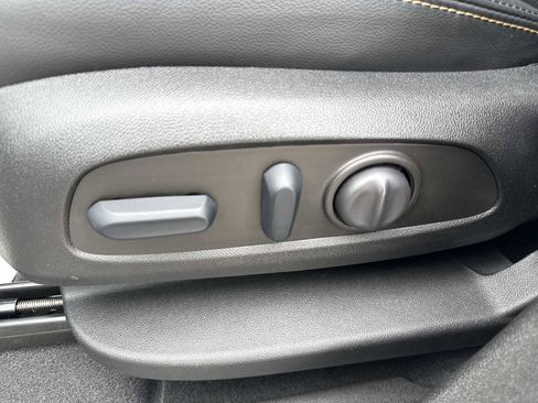 Certified 2022 Chevrolet Equinox Premier FWD image 14