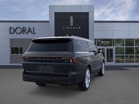 New 2025 Lincoln Navigator L Black Label image 8
