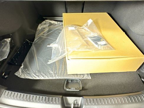 New 2026 Mercedes-Benz E 350 Sedan image 24