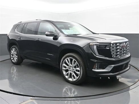 New 2025 GMC Acadia Denali w/ Super Cruise Package image 7