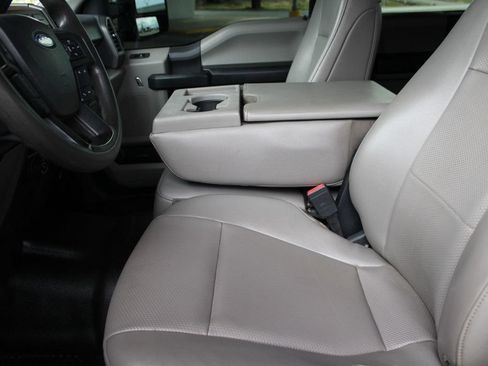 Used 2022 Ford F250 XL w/ STX Appearance Package AWD/4WD image 10
