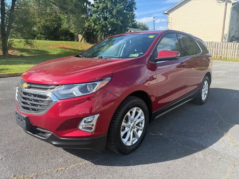 Used 2018 Chevrolet Equinox LT AWD/4WD image 1