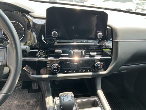 Used 2023 Nissan Pathfinder Rock Creek AWD/4WD image 13