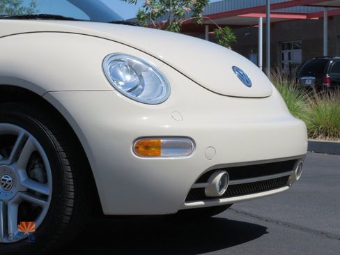 Used 2004 Volkswagen Beetle GLS FWD image 30