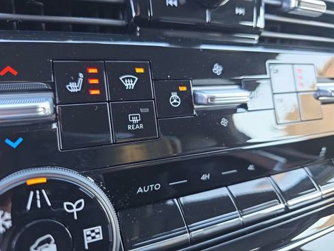 New 2026 Nissan Armada SL w/ Captain's Chari Seat Package image 33