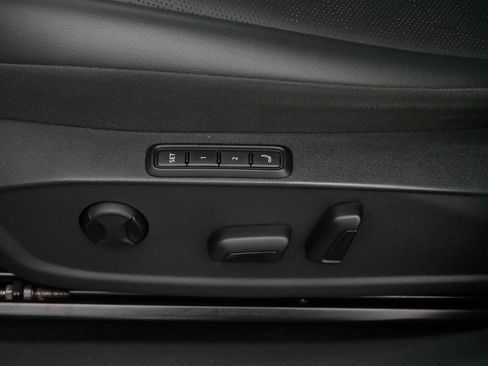 Certified 2021 Volkswagen ID.4 Pro S image 20