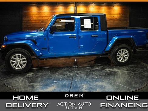 Used 2023 Jeep Gladiator Sport AWD/4WD image 1