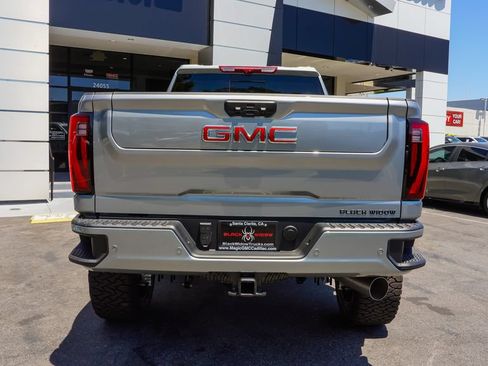 New 2026 GMC Sierra 2500 Denali w/ Denali Reserve Package AWD/4WD image 10