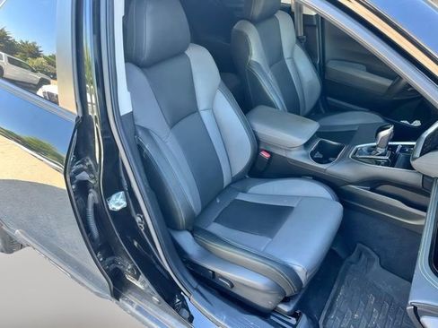 Used 2025 Subaru Outback Onyx Edition XT w/ Tech Package 3 AWD/4WD image 15
