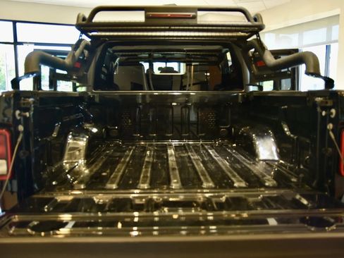 Used 2021 Jeep Gladiator Sport AWD/4WD image 6