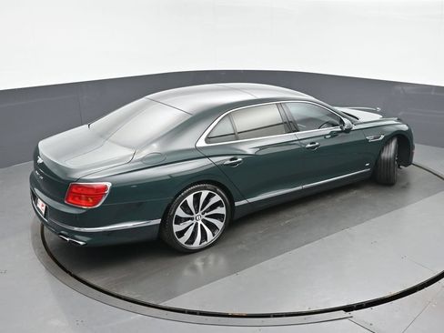 Used 2022 Bentley Flying Spur V8 AWD/4WD image 40