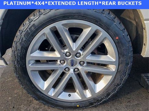 Used 2017 Ford Expedition EL Platinum image 19