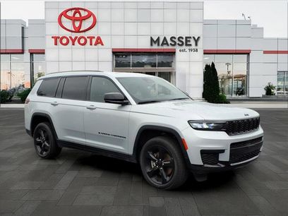 Used 2023 Jeep Grand Cherokee L Laredo