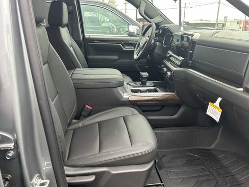 New 2026 GMC Sierra 1500 Elevation w/ Elevation Premium Package AWD/4WD image 28
