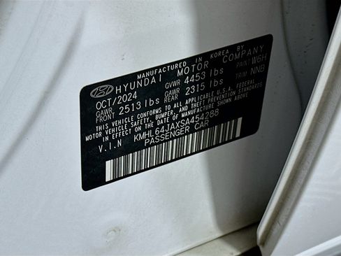 Used 2025 Hyundai Sonata SEL FWD image 12