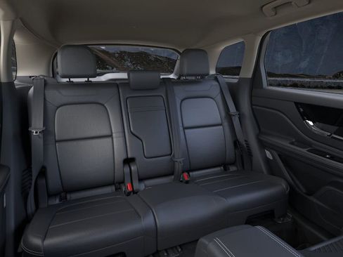 New 2026 Lincoln Corsair Premiere image 11