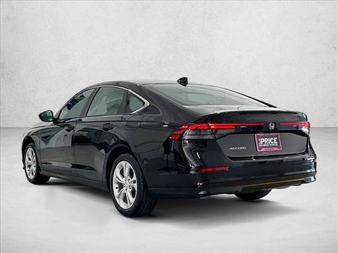 Used 2025 Honda Accord LX image 13