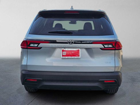 Certified 2026 Toyota Grand Highlander FWD image 4