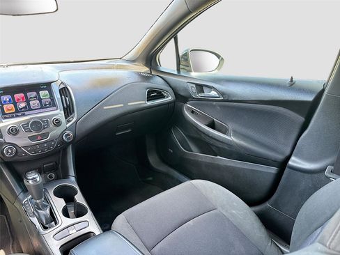 Used 2017 Chevrolet Cruze LT w/ Sun And Sound Package image 25