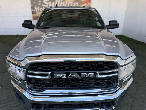 Used 2022 RAM 4500 Tradesman w/ Chrome Appearance Group image 7