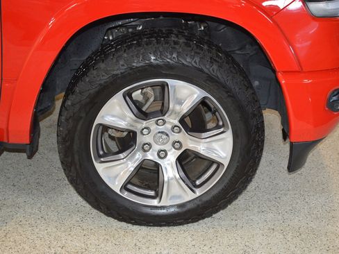 Used 2019 RAM 1500 Laramie w/ Sport Appearance Package image 9