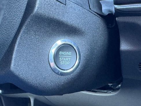 New 2026 Ford Transit 250 148 Medium Roof image 20