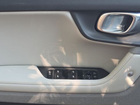 Used 2023 Polestar Polestar 2 w/ Pilot Pack AWD/4WD image 29