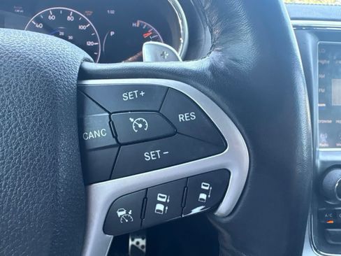 Used 2015 Jeep Grand Cherokee High Altitude AWD/4WD image 9