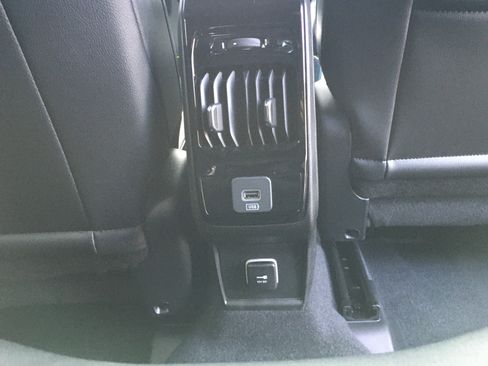 New 2026 Jeep Compass Latitude image 23