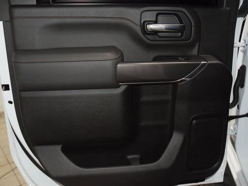 Used 2023 GMC Sierra 2500 AT4 w/ AT4 Premium Plus Package image 49