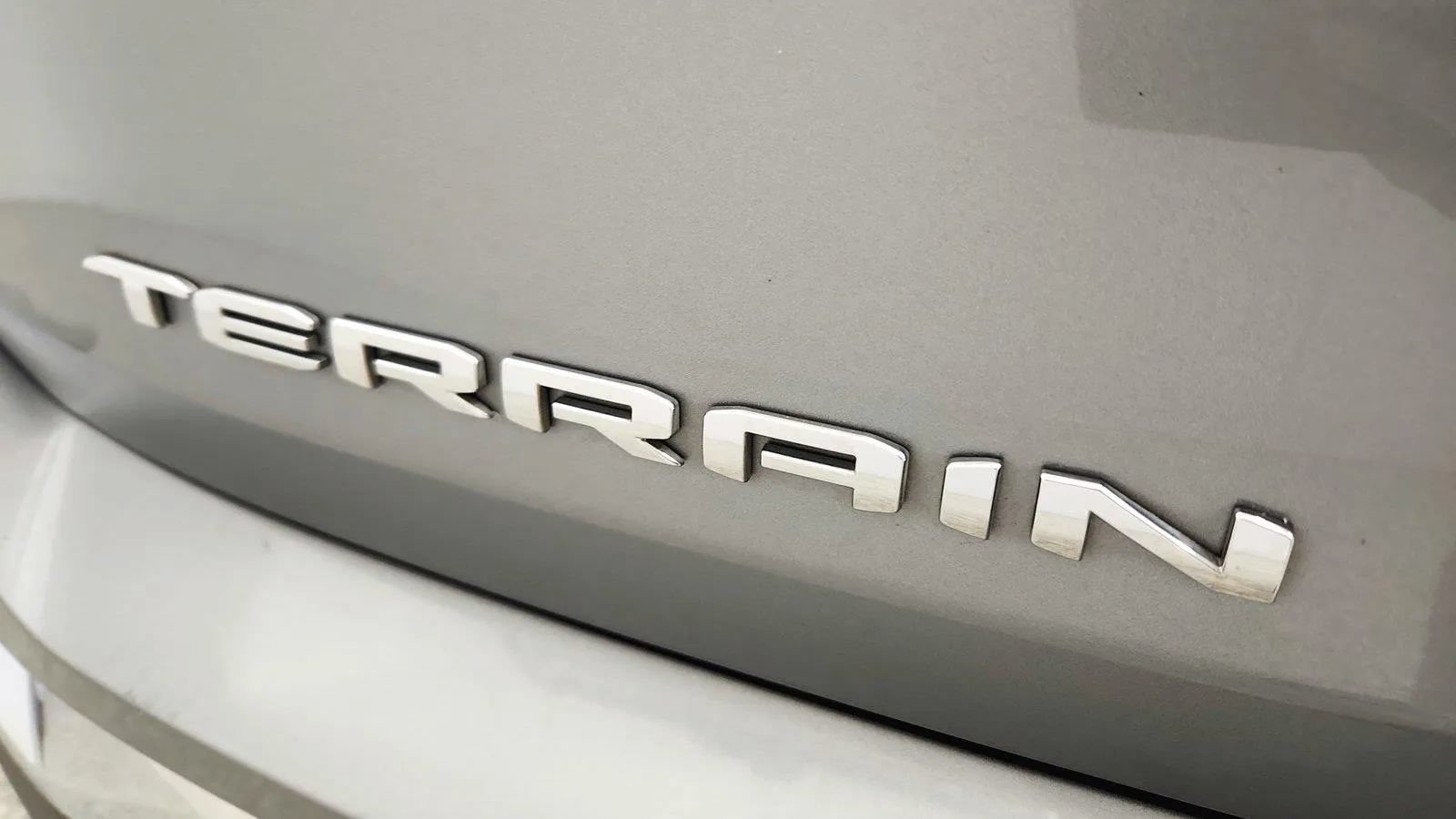 Used 2024 GMC Terrain SLT AWD/4WD image 41