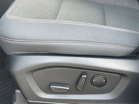 Certified 2025 Ford Explorer Active image 25