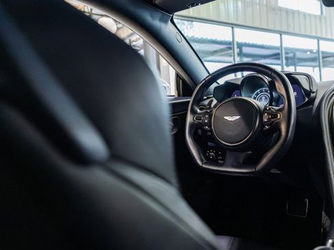 Used 2020 Aston Martin DBS Superleggera image 33