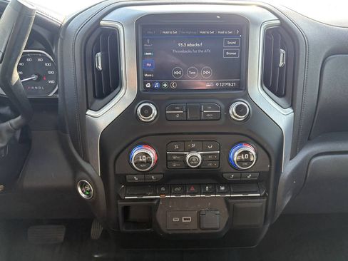 Used 2021 GMC Sierra 1500 Elevation RWD image 12