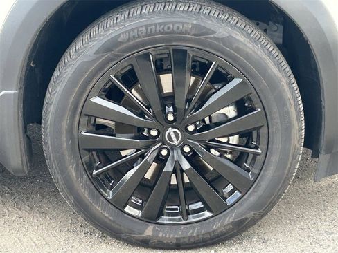 Certified 2023 Nissan Pathfinder SL w/ SL Premium Package image 7