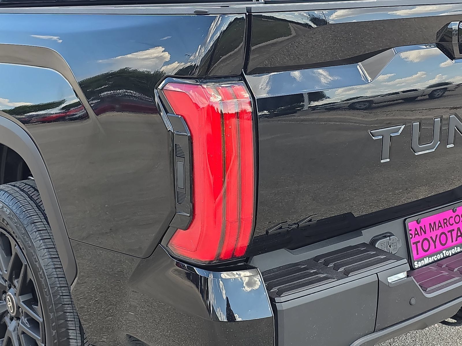 New 2026 Toyota Tundra 4x4 CrewMax Hybrid image 29