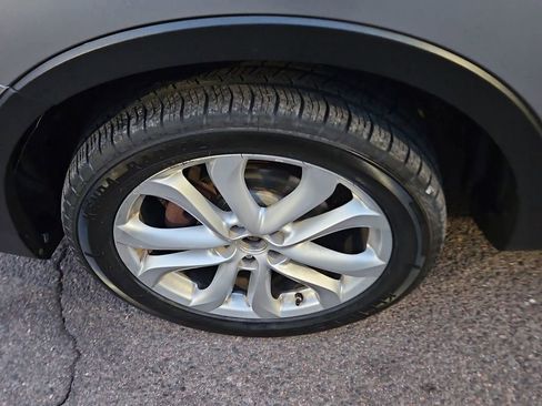 Used 2011 MAZDA CX-9 Grand Touring w/ Moonroof & Bose Audio Pkg image 10