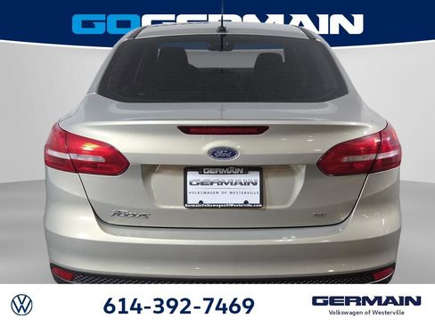 Used 2016 Ford Focus SE image 10