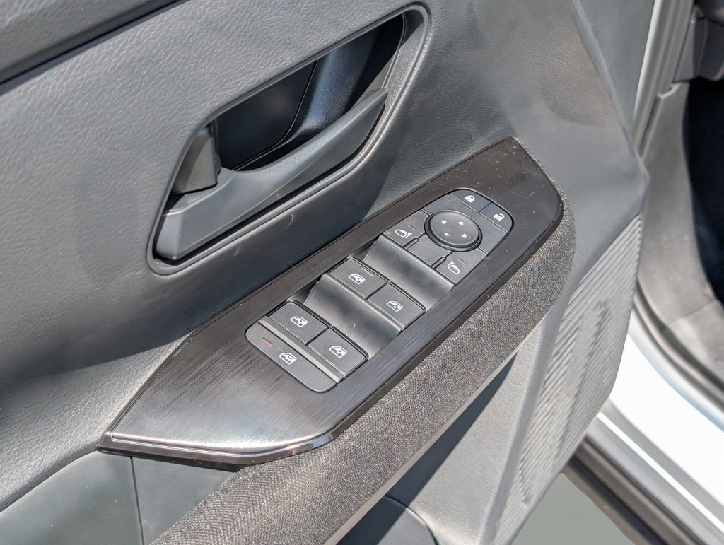 New 2026 Nissan Kicks S FWD image 15
