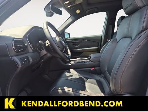 Used 2026 Honda Passport TrailSport Elite image 9