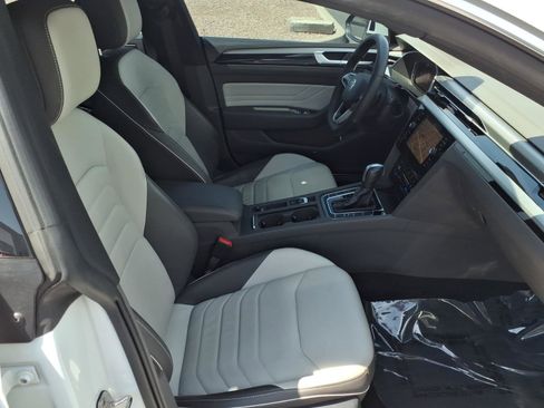 Certified 2022 Volkswagen Arteon SEL w/ Black Wheel Package image 11