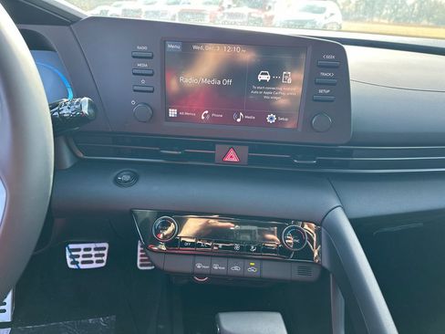 New 2025 Hyundai Elantra Sport image 29