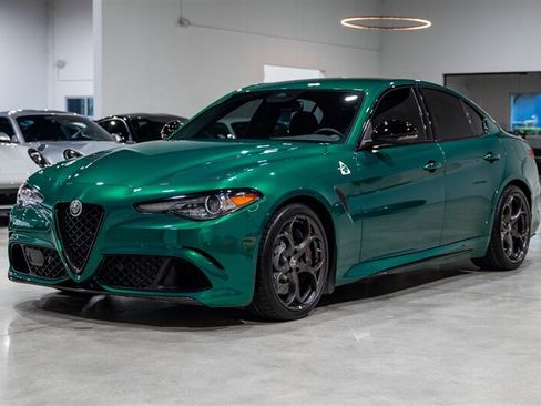 Used 2023 Alfa Romeo Giulia Quadrifoglio w/ Active Assist Plus Package RWD image 10