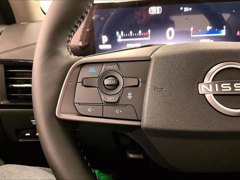 New 2026 Nissan Sentra SR w/ SR Premium Package FWD image 21