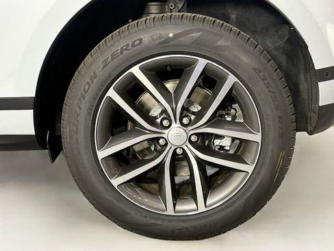 Used 2026 Land Rover Range Rover Evoque S AWD/4WD image 28